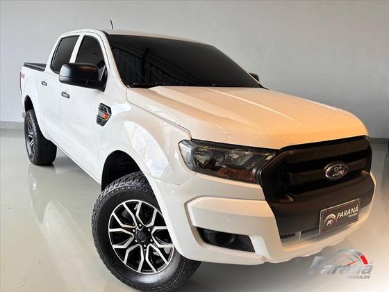 FORD RANGER 3.2 XL 4X4 CD 20V DIESEL 4P AUTOMÁTICO